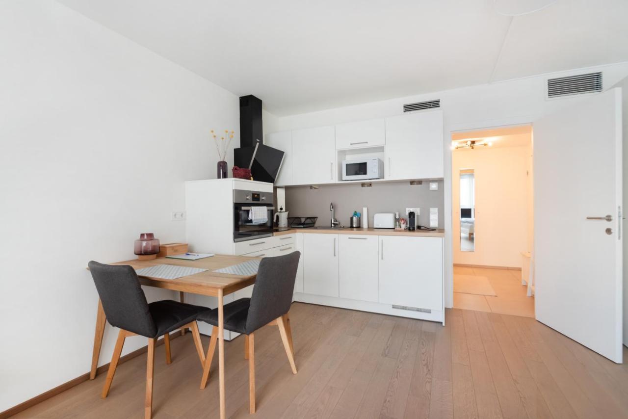 Quiet And Cozy Next To Mariahilfer Strasse And Naschmarkt With Ac, Minimum 30 Nights Apartament *