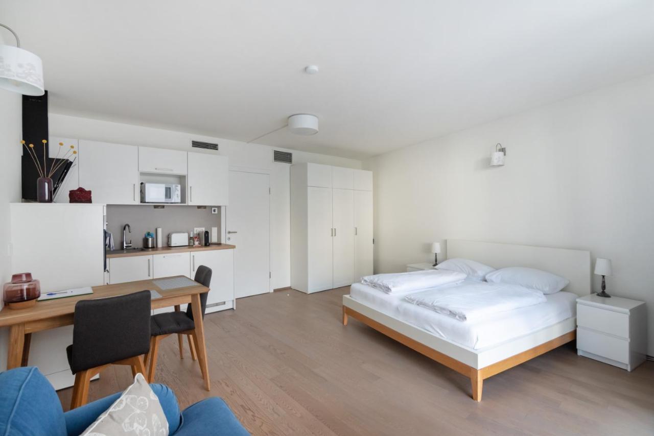 Quiet And Cozy Next To Mariahilfer Strasse And Naschmarkt With Ac, Minimum 30 Nights Apartament